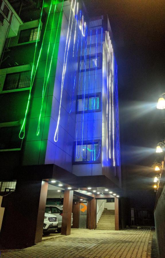 Hotel Shawrya The Grand Madikeri Buitenkant foto