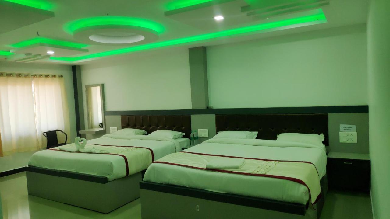 Hotel Shawrya The Grand Madikeri Buitenkant foto
